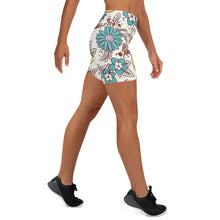 Load image into Gallery viewer, Buzzy Floral Yoga Shorts